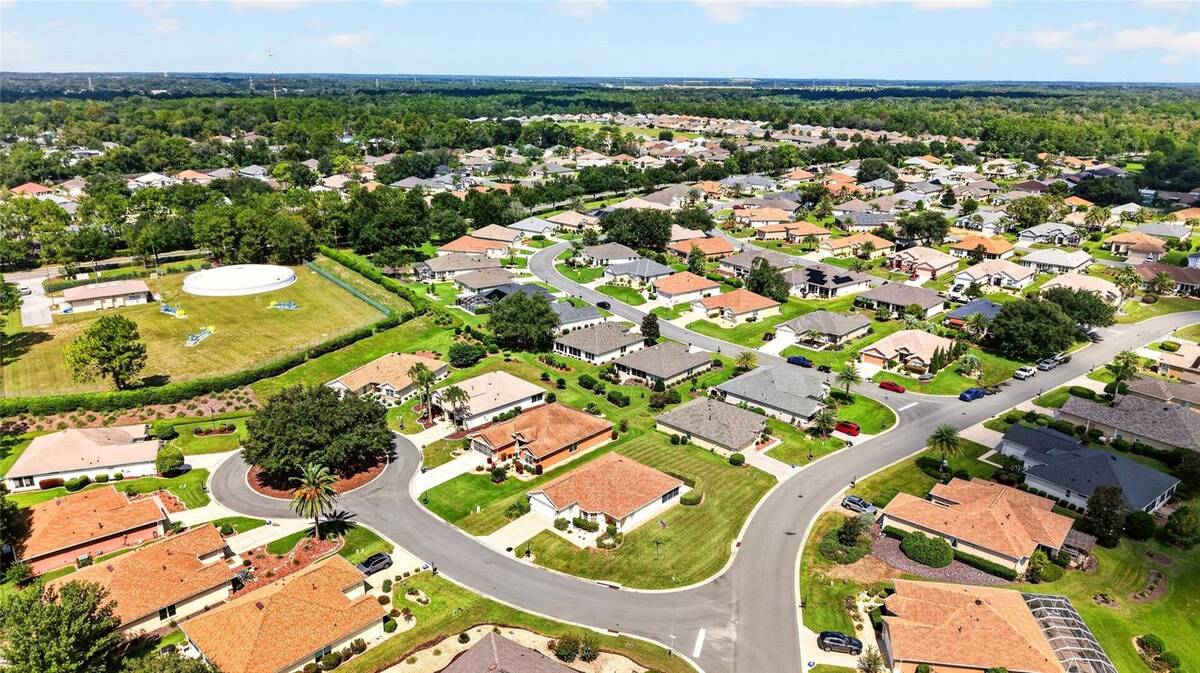 9260 Se 121st Loop, Summerfield, FL 34491