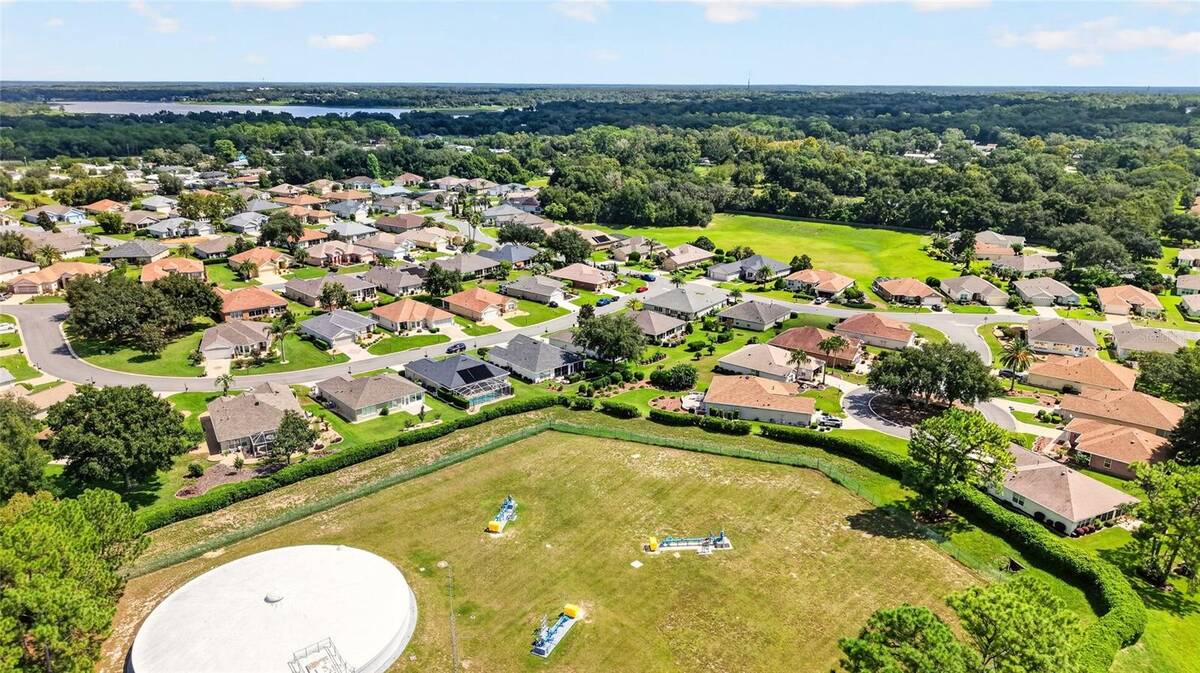 9260 Se 121st Loop, Summerfield, FL 34491