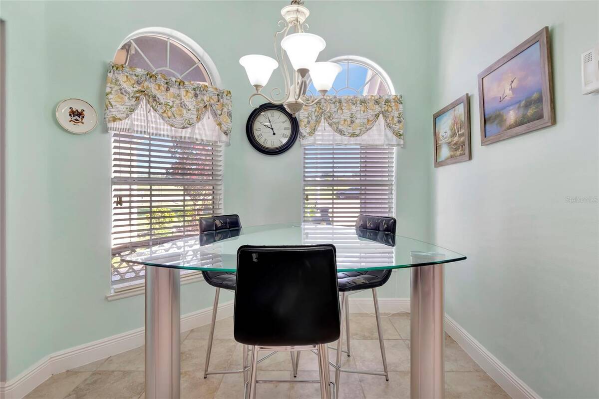 4190 County Road 121d, Wildwood, FL 34785