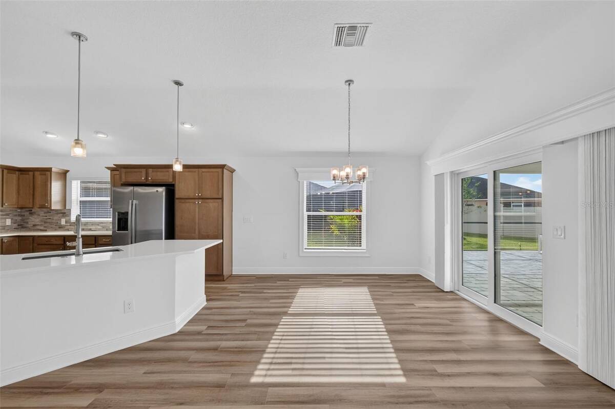 6996 Dwight Drive, The Villages, FL 34762