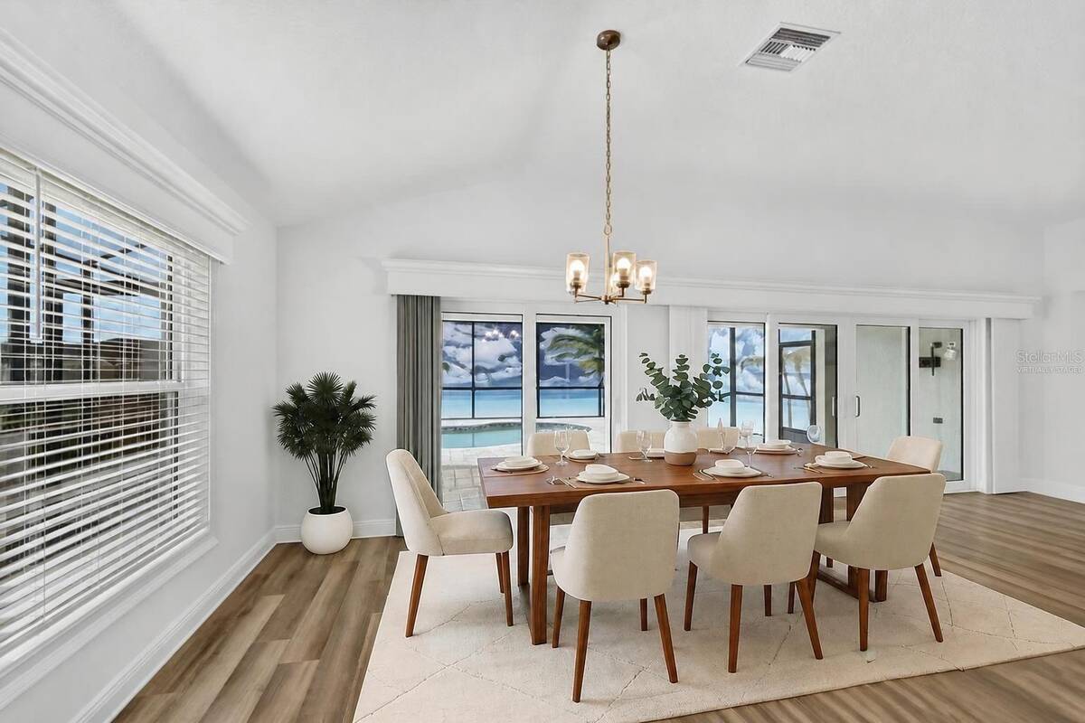 6996 Dwight Drive, The Villages, FL 34762