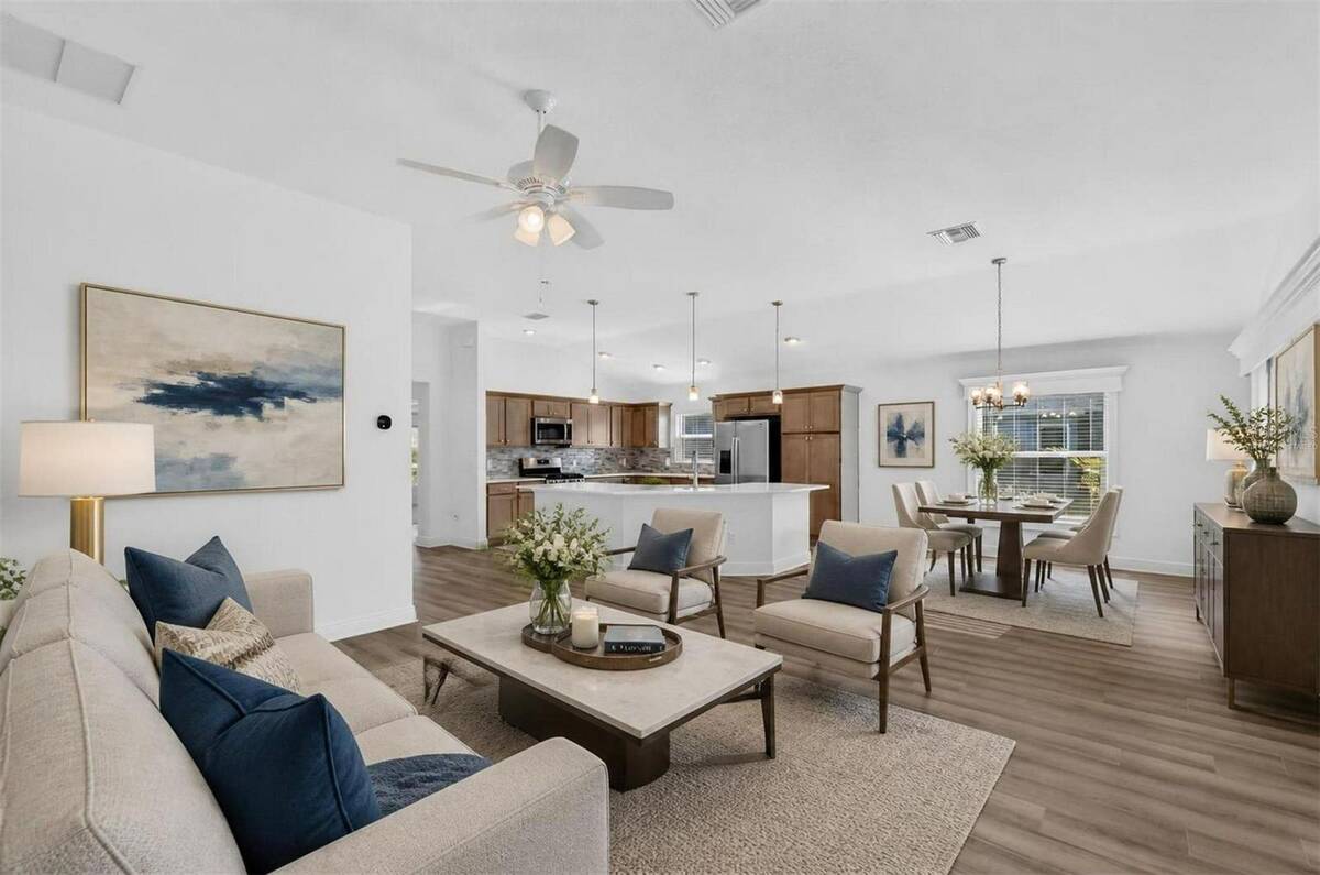 6996 Dwight Drive, The Villages, FL 34762