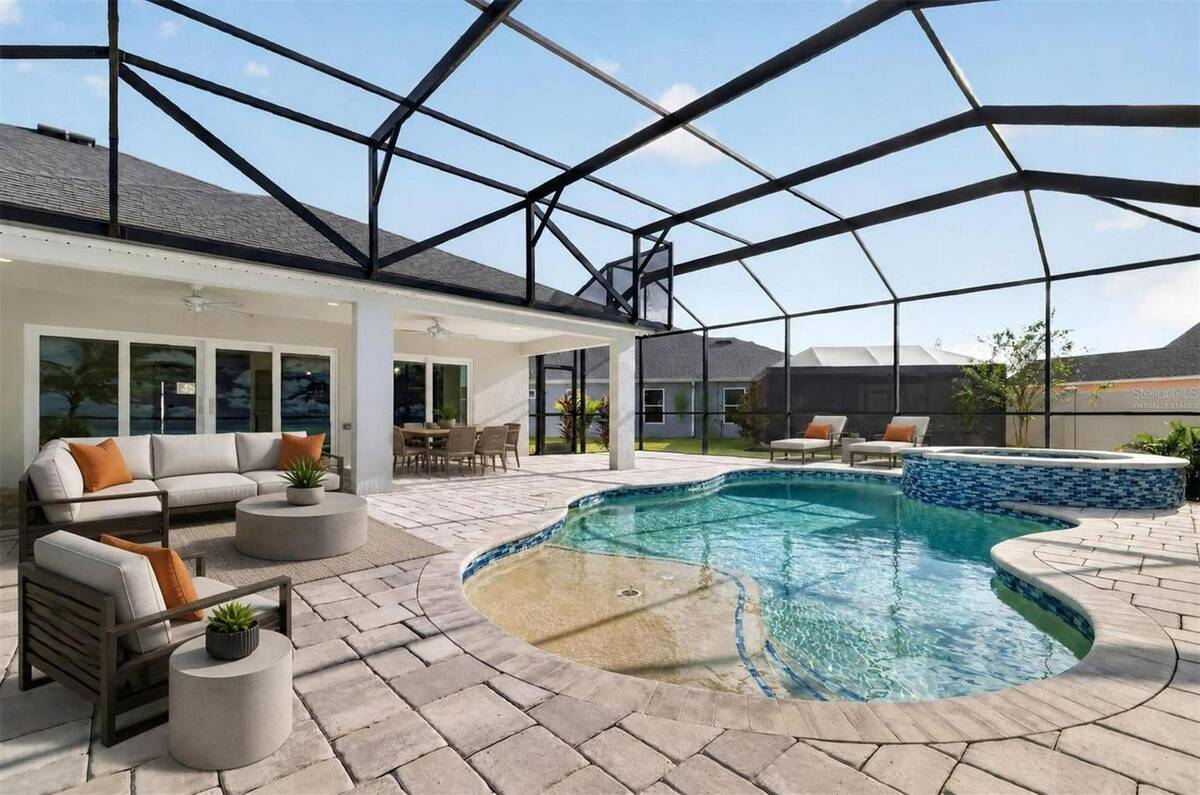 6996 Dwight Drive, The Villages, FL 34762