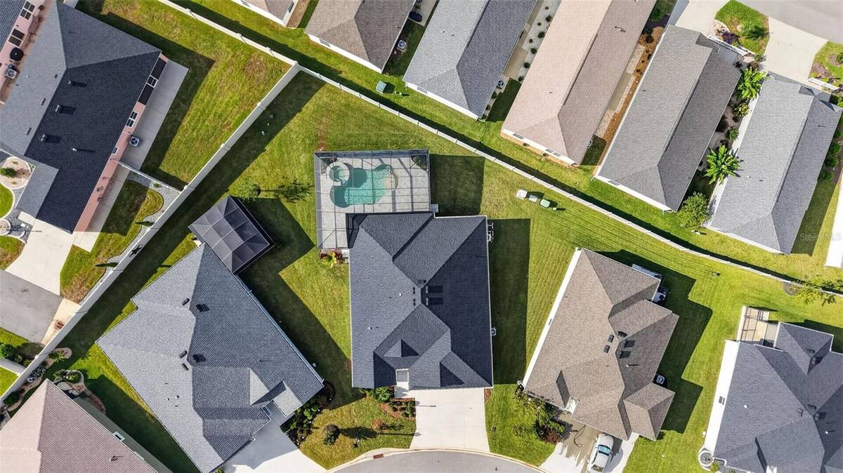 6996 Dwight Drive, The Villages, FL 34762