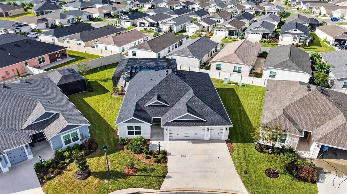 6996 Dwight Drive, The Villages, FL 34762