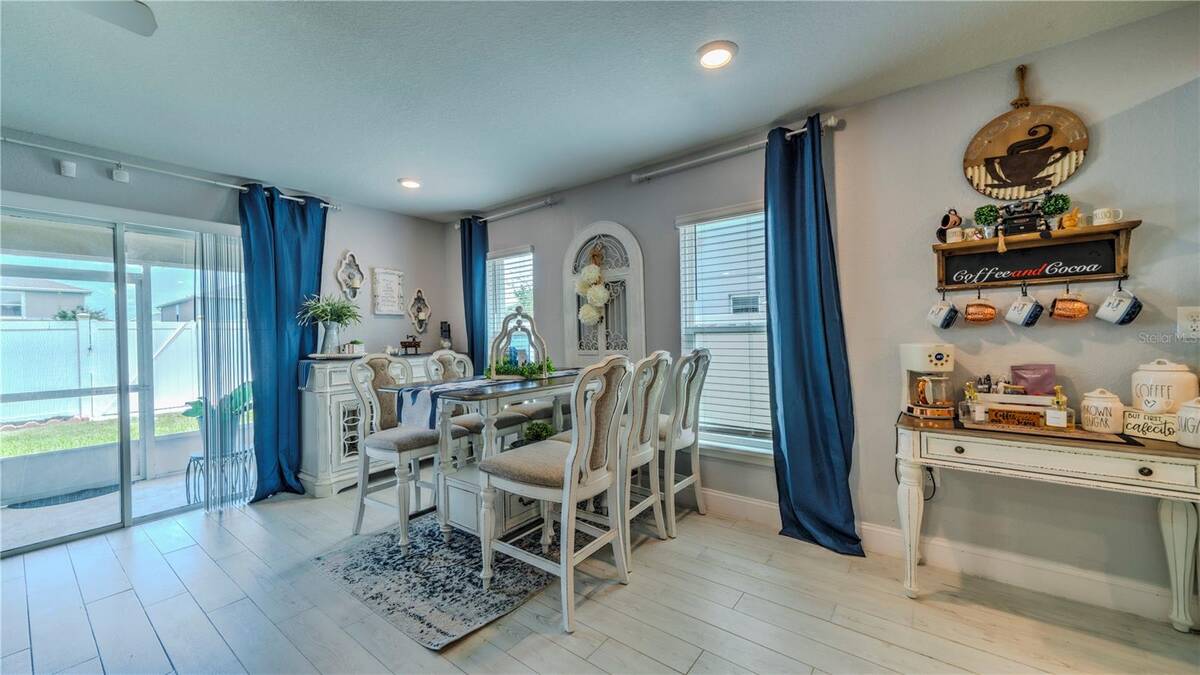 2933 Fieldwood Circle, St Cloud, FL 34772