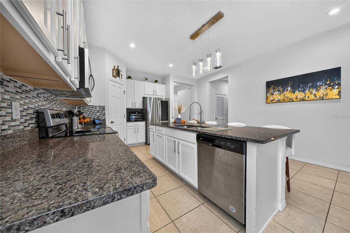 1733 Felicity Lane, Kissimmee, FL 34744