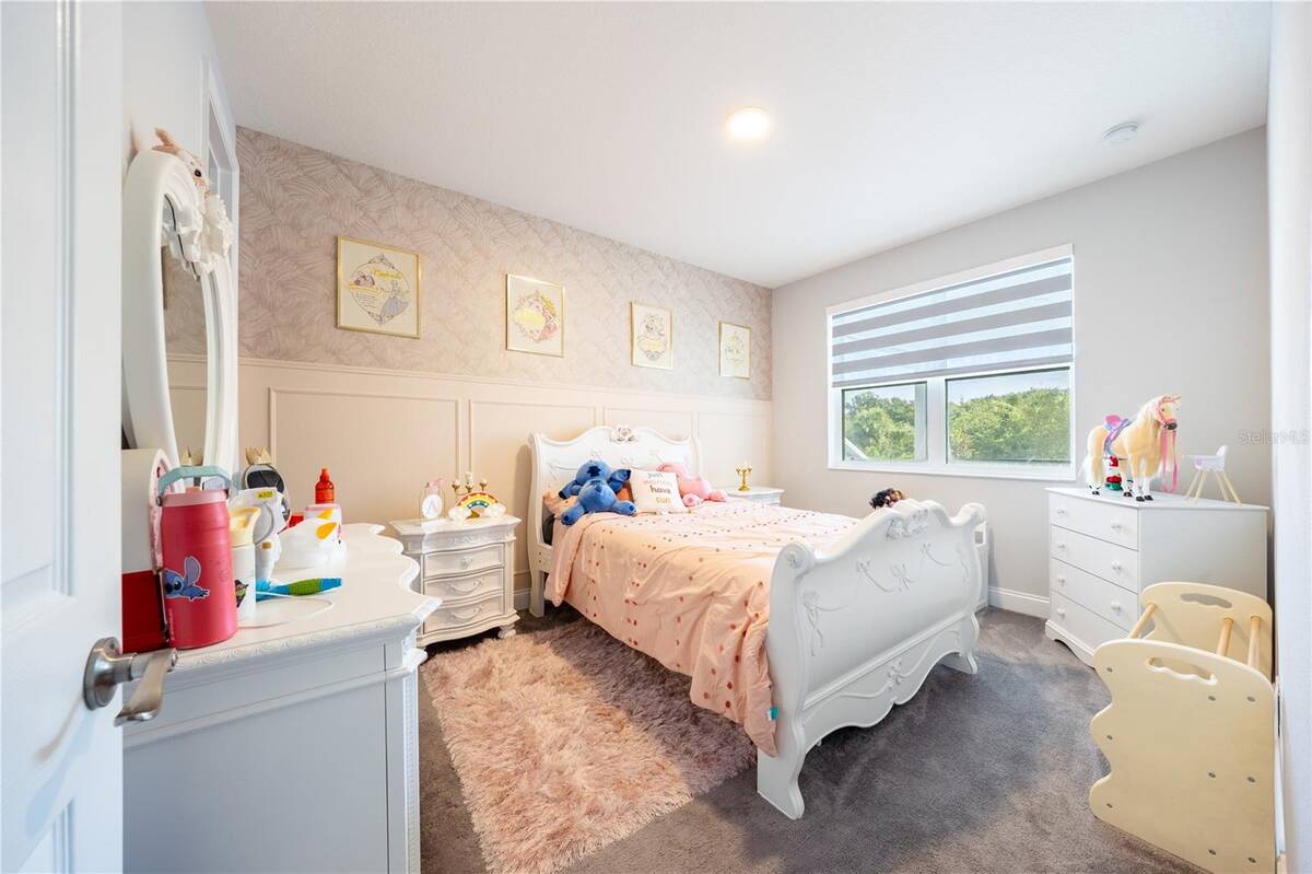 1316 Southern Sun Drive, Oakland, FL 34787