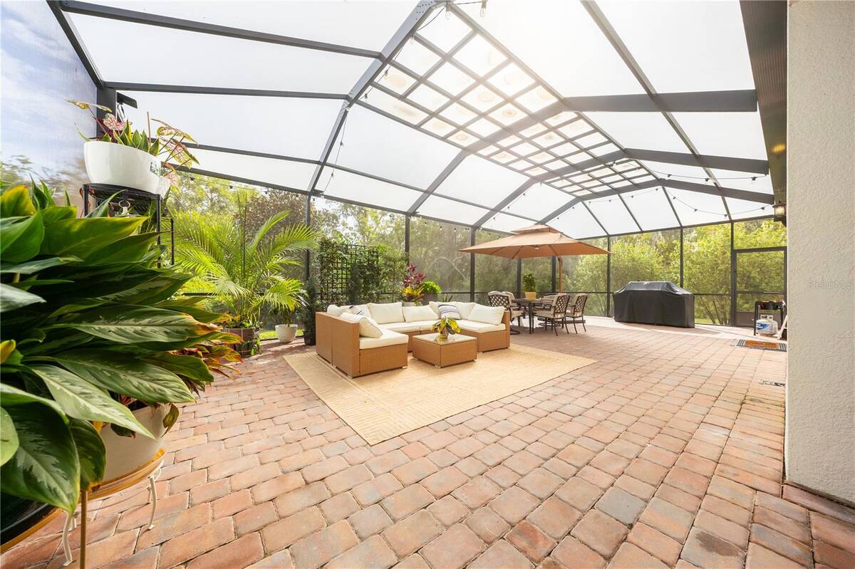1316 Southern Sun Drive, Oakland, FL 34787