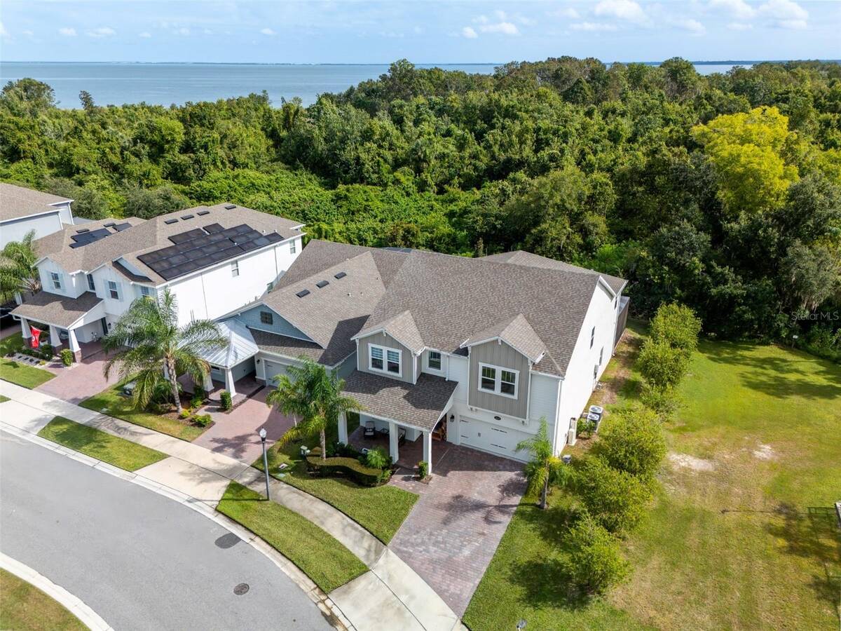 1316 Southern Sun Drive, Oakland, FL 34787