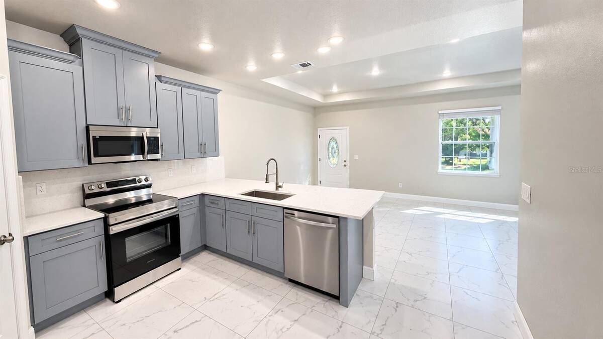 407 Beckley Street, Kissimmee, FL 34744