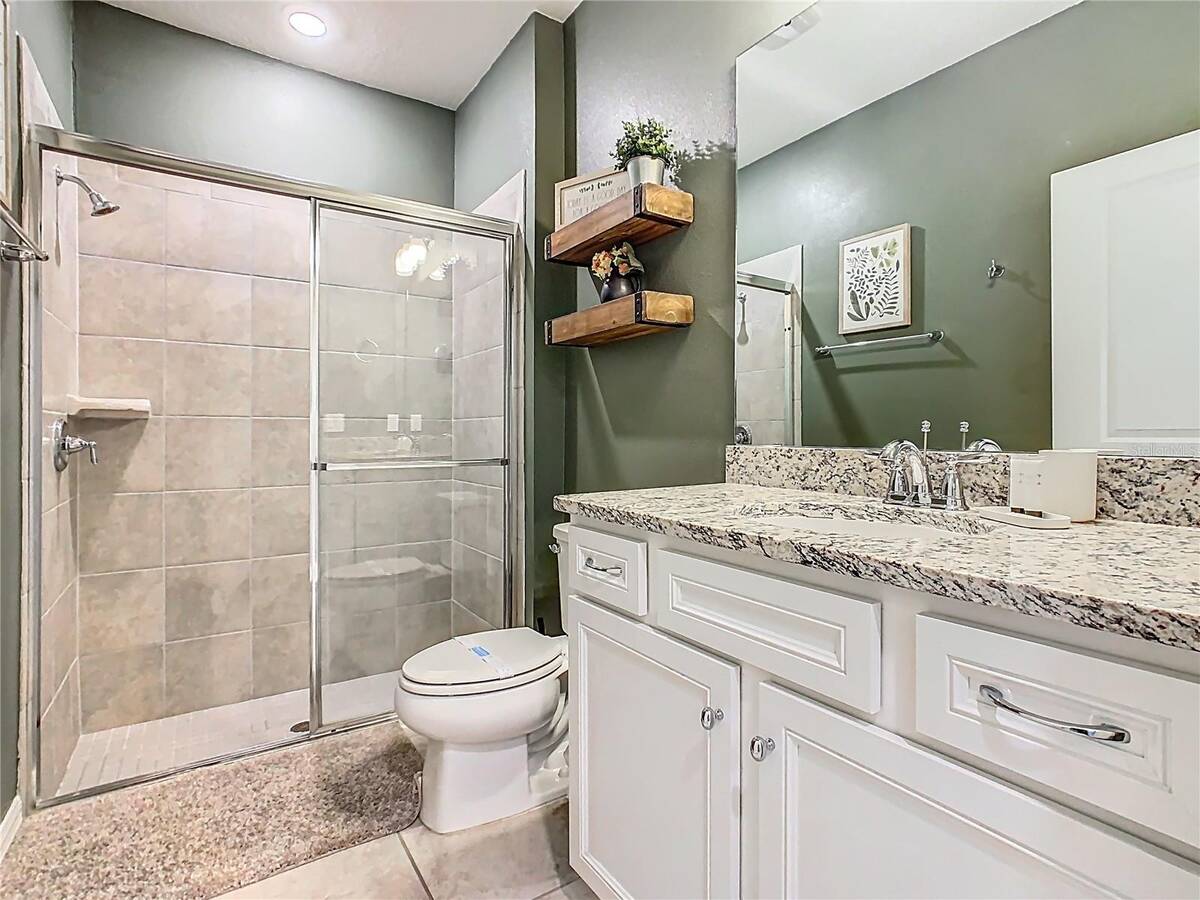 967 Paradise Drive, Davenport, FL 33897