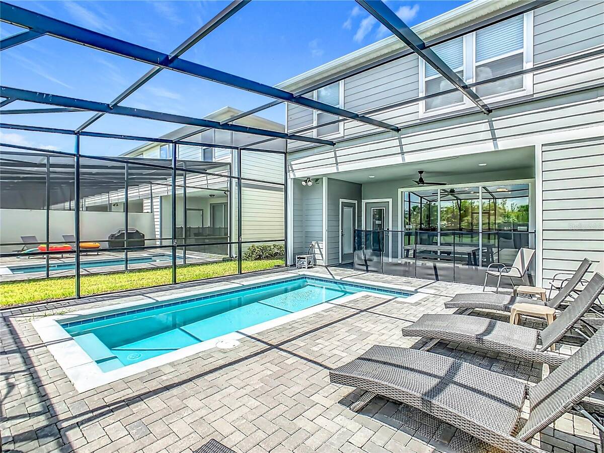 967 Paradise Drive, Davenport, FL 33897