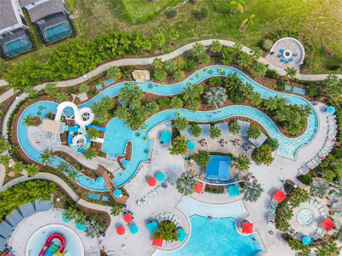 967 Paradise Drive, Davenport, FL 33897