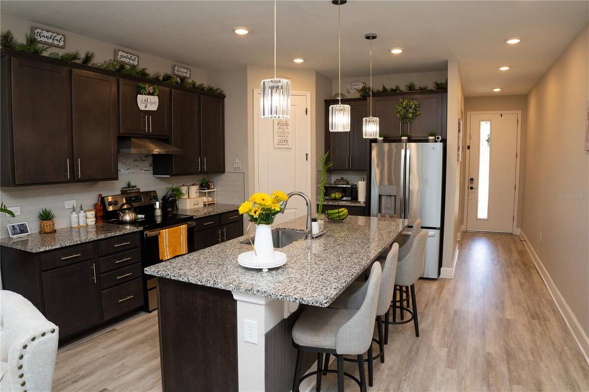1932 Chickasaw Boulevard, Davenport, FL 33837