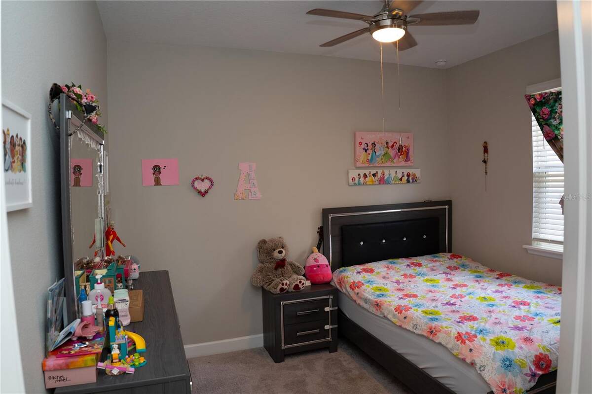 1932 Chickasaw Boulevard, Davenport, FL 33837