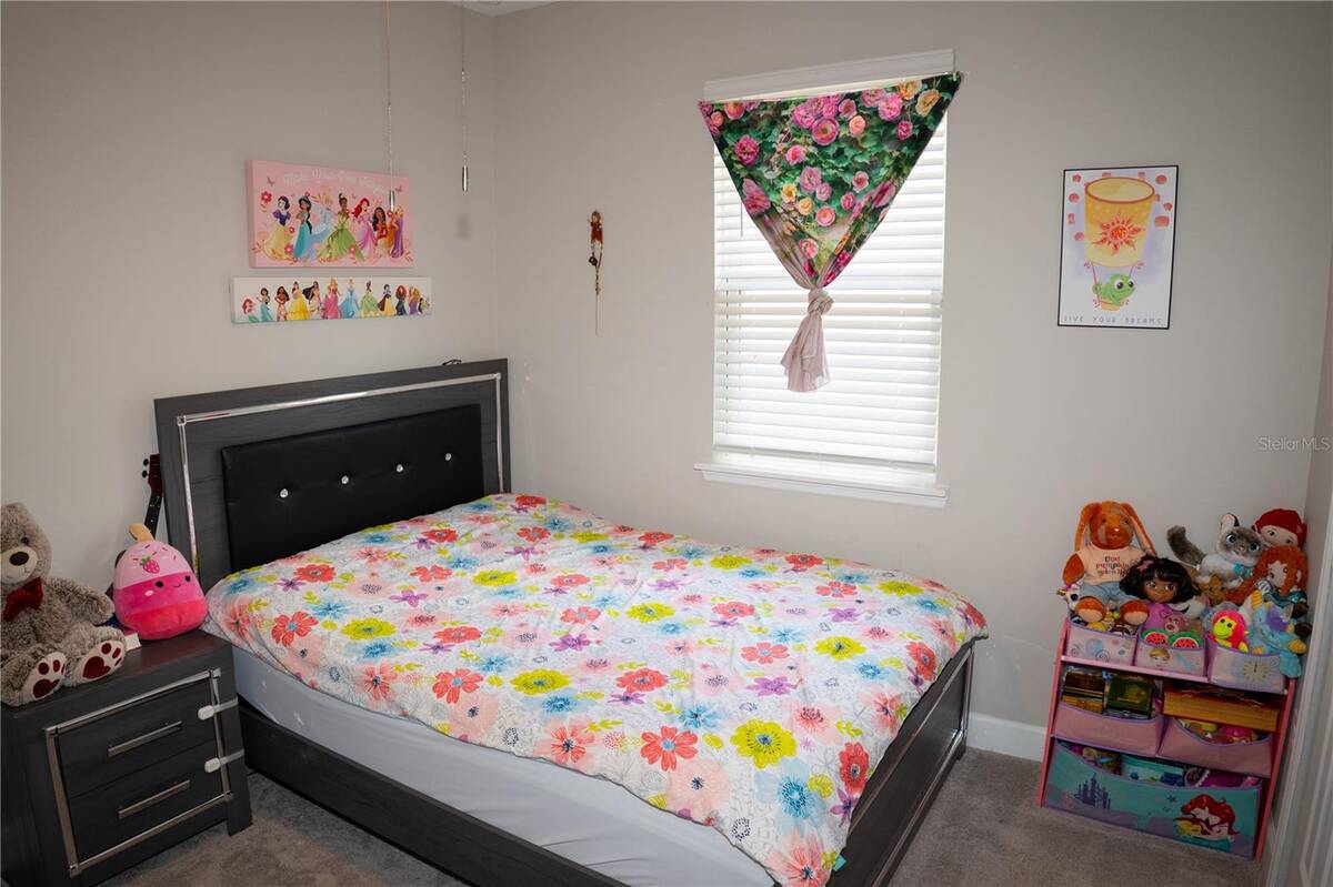 1932 Chickasaw Boulevard, Davenport, FL 33837