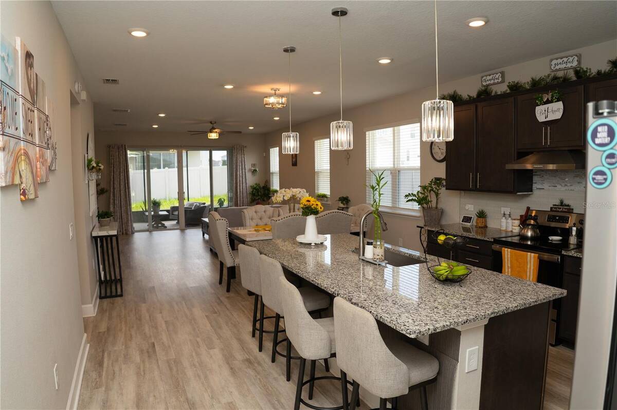 1932 Chickasaw Boulevard, Davenport, FL 33837