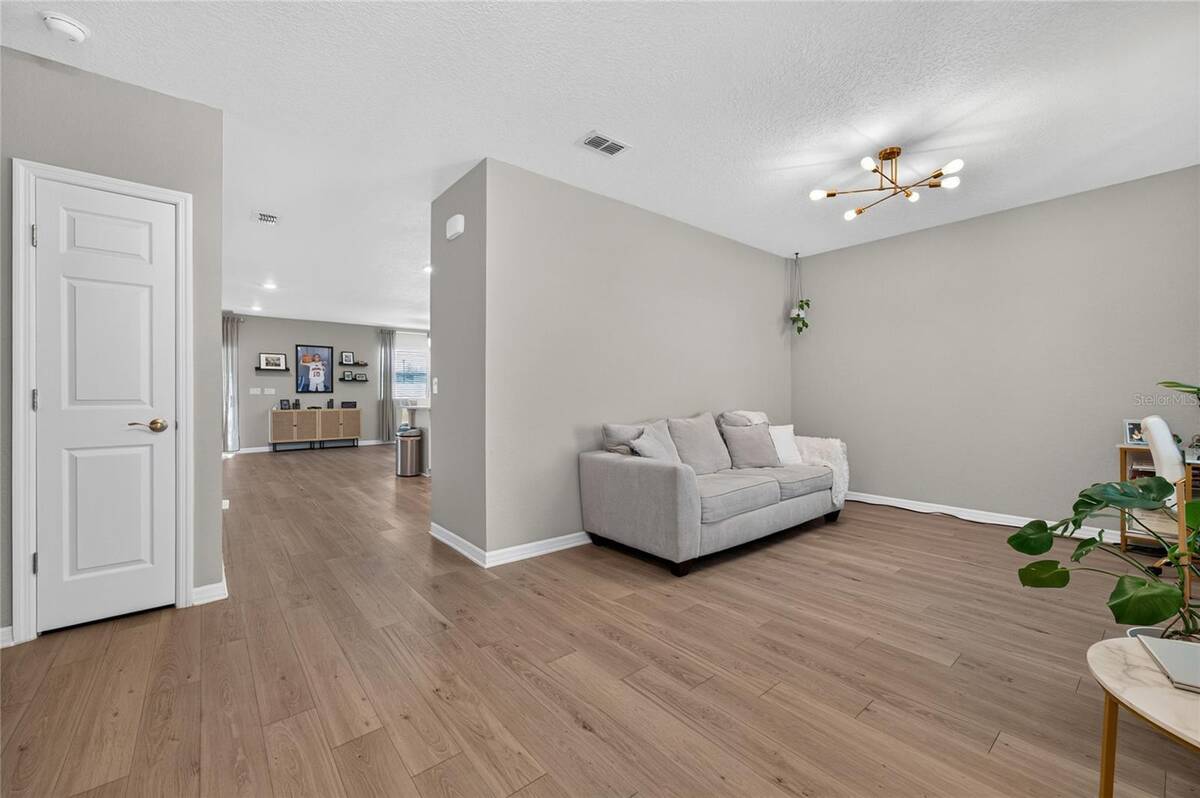 34 Polermo Avenue, St Cloud, FL 34771