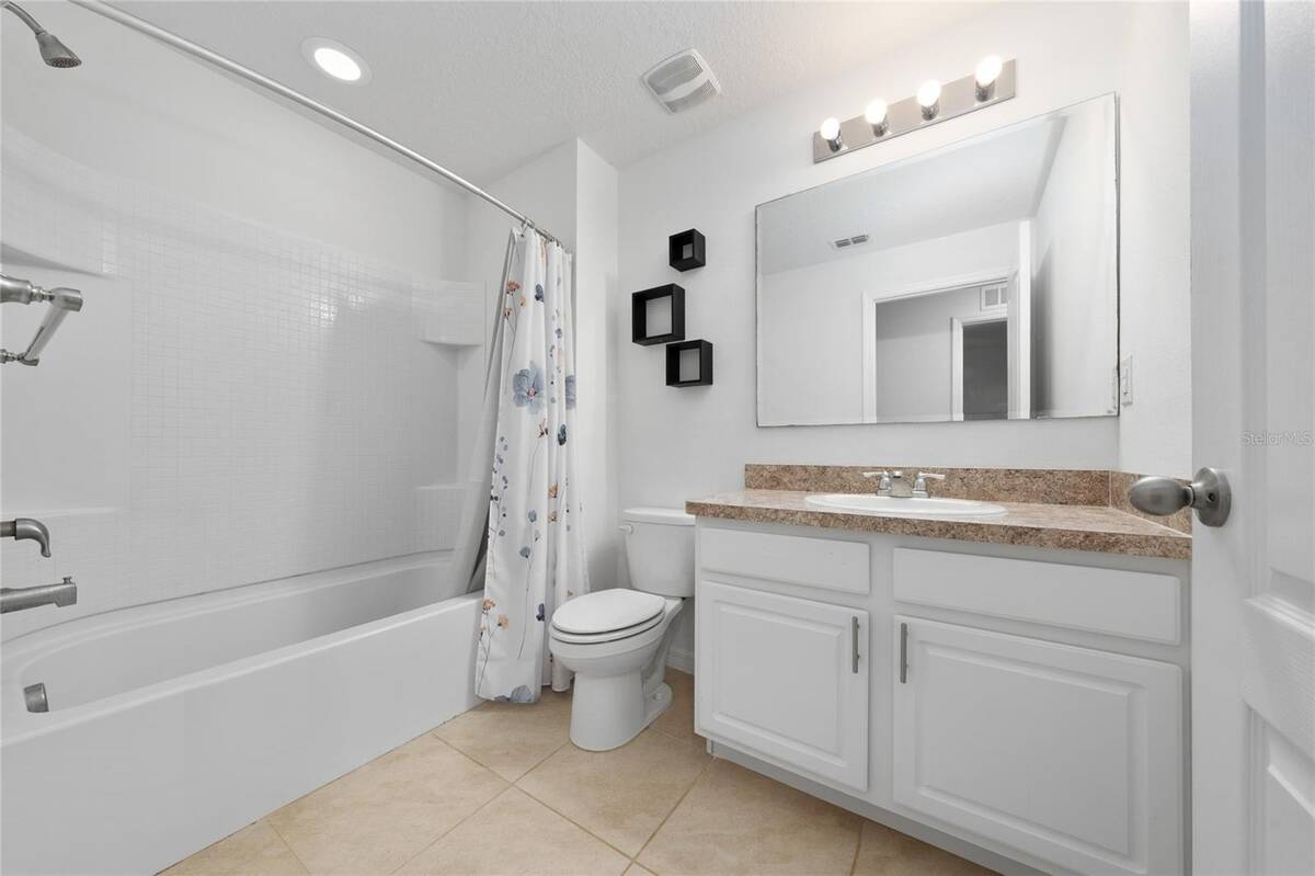 1854 Katz Crossing Drive, Kissimmee, FL 34744