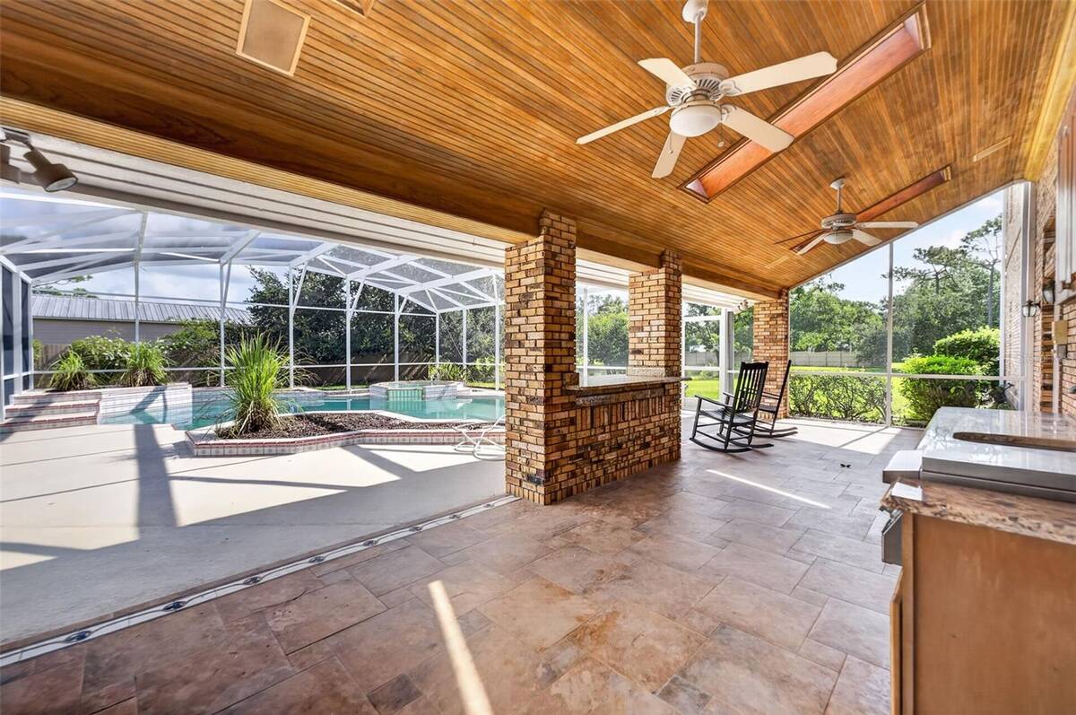 4657 Hickory Tree Road, St Cloud, FL 34772