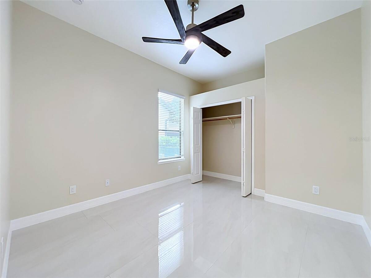 7426 Pointe Venezia Drive, Orlando, FL 32836