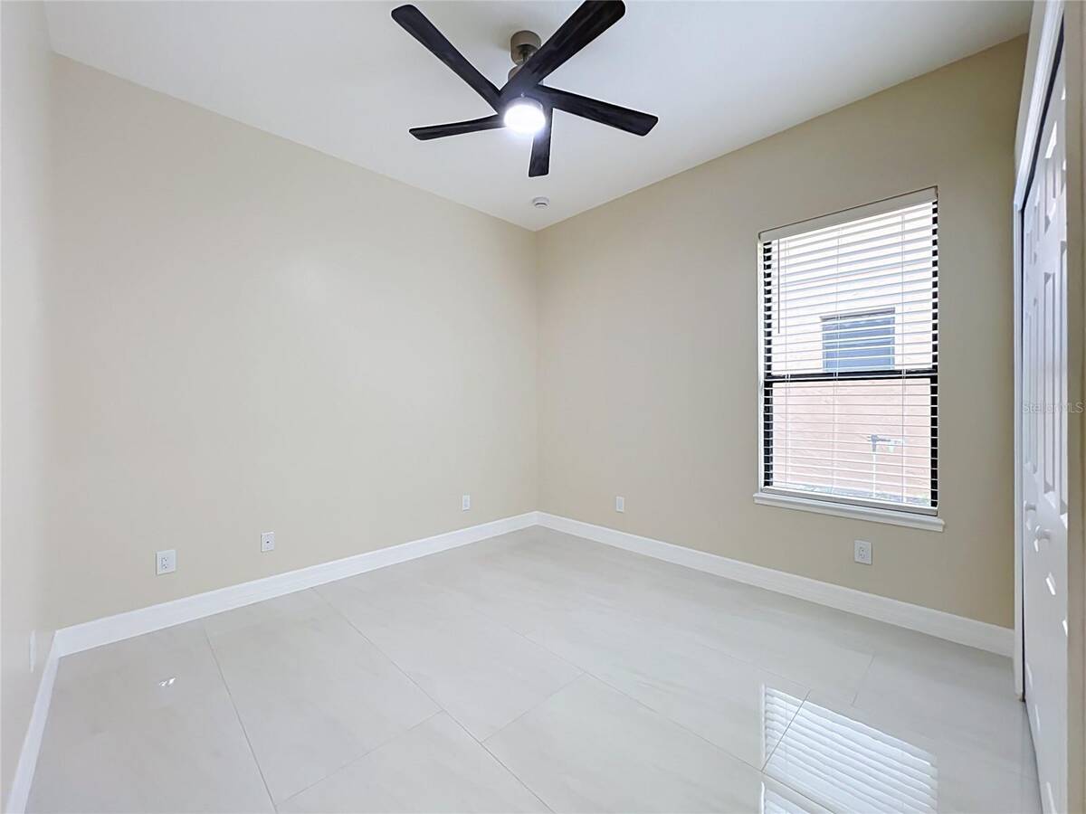7426 Pointe Venezia Drive, Orlando, FL 32836