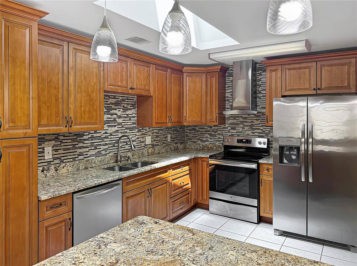 506 Harvard Place, Apopka, FL 32703