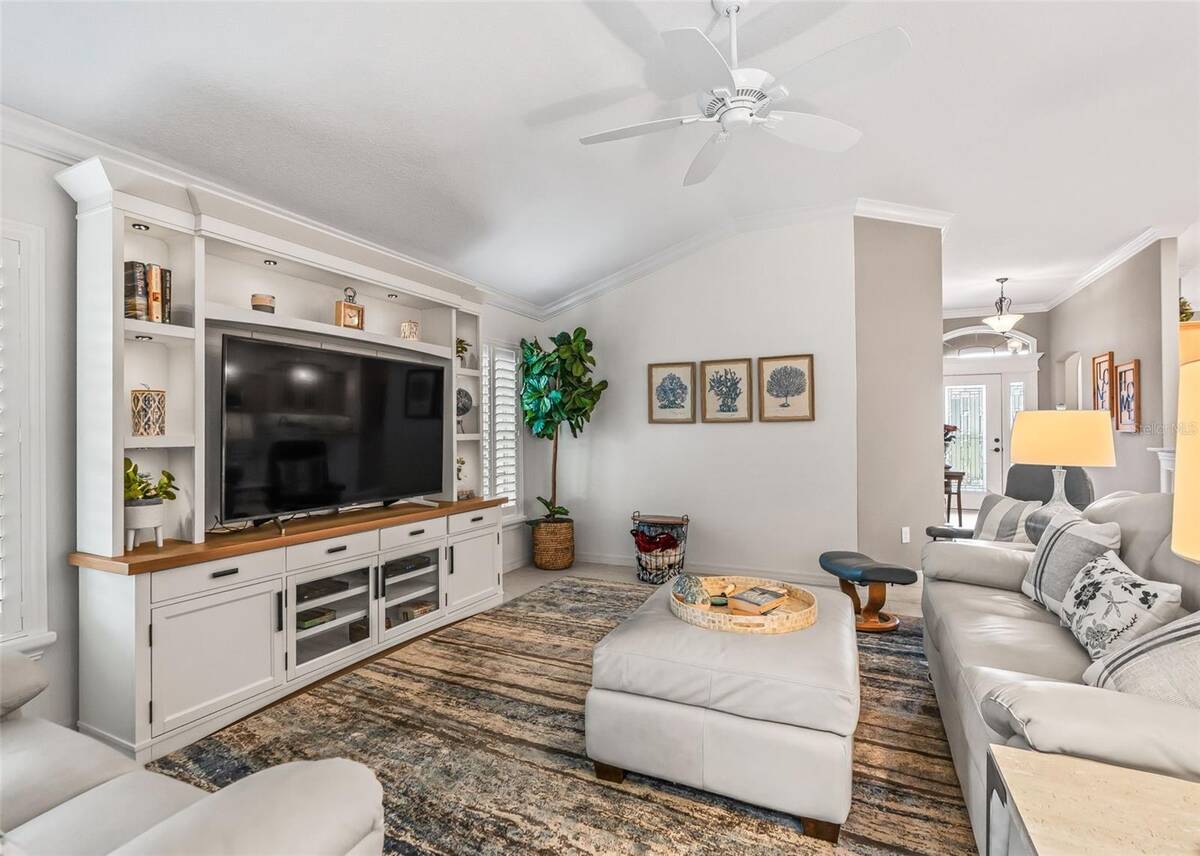 622 Keller Court, The Villages, FL 32163