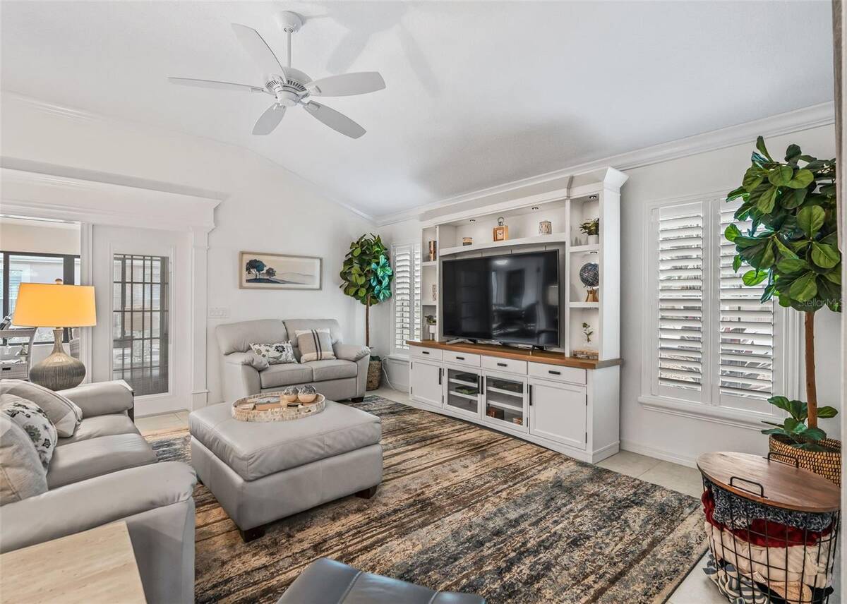 622 Keller Court, The Villages, FL 32163