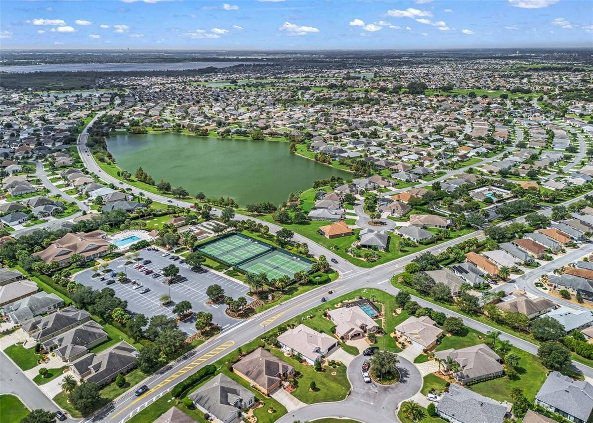 622 Keller Court, The Villages, FL 32163