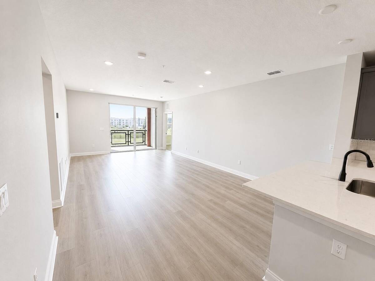 7545 Laureate Boulevard, #7301, Orlando, FL 32827