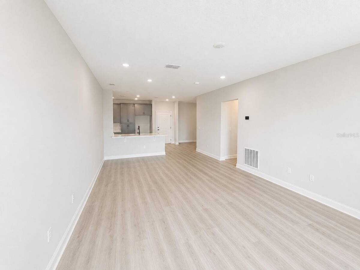 7545 Laureate Boulevard, #7301, Orlando, FL 32827