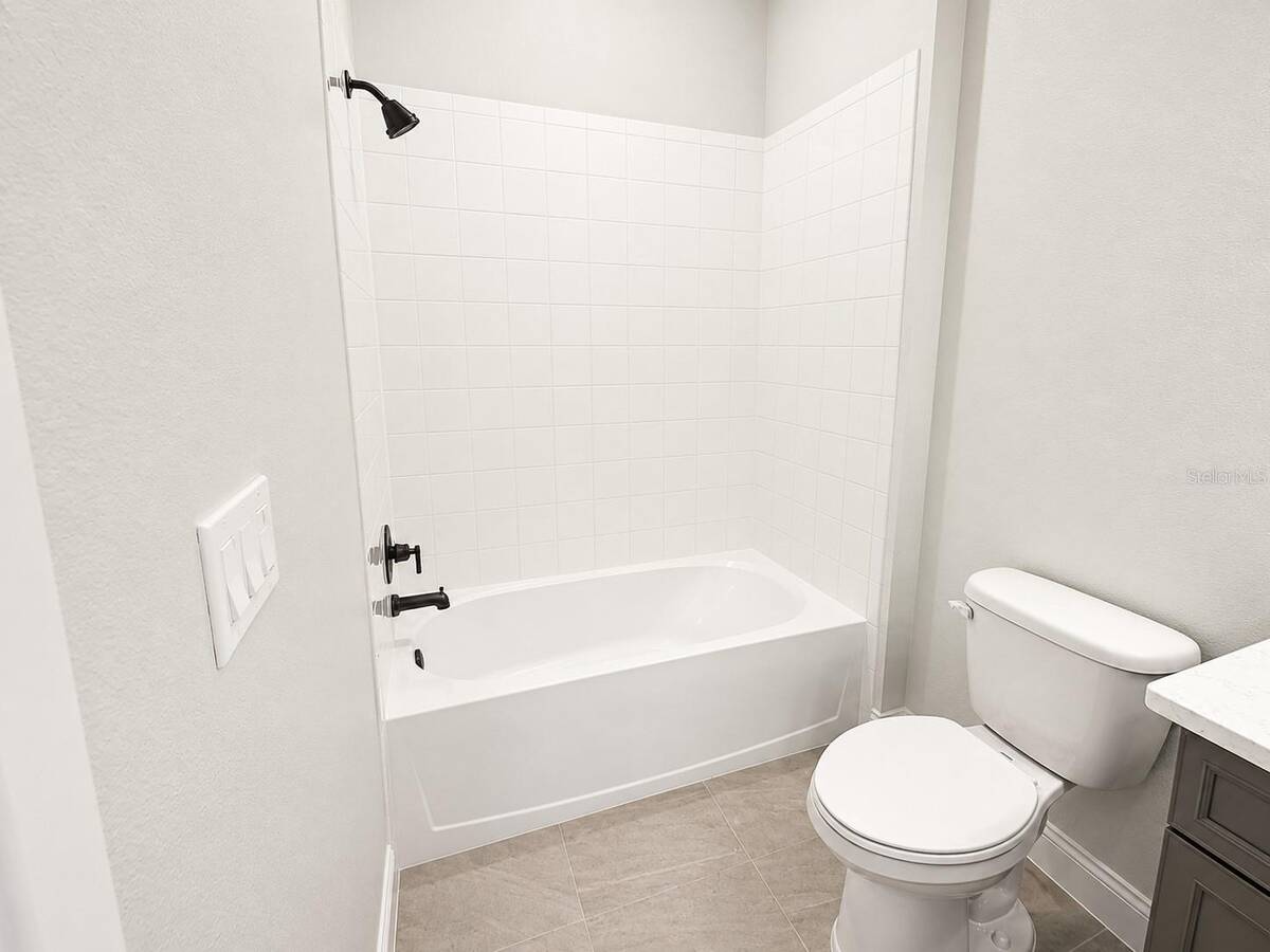 7545 Laureate Boulevard, #7301, Orlando, FL 32827
