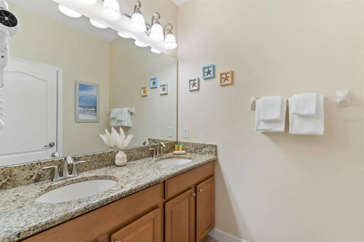 3071 Beach Palm Avenue, Kissimmee, FL 34747