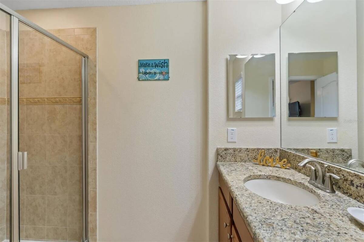 3071 Beach Palm Avenue, Kissimmee, FL 34747