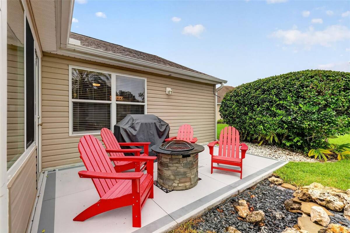 17107 Se 93rd Exeter Court, The Villages, FL 32162