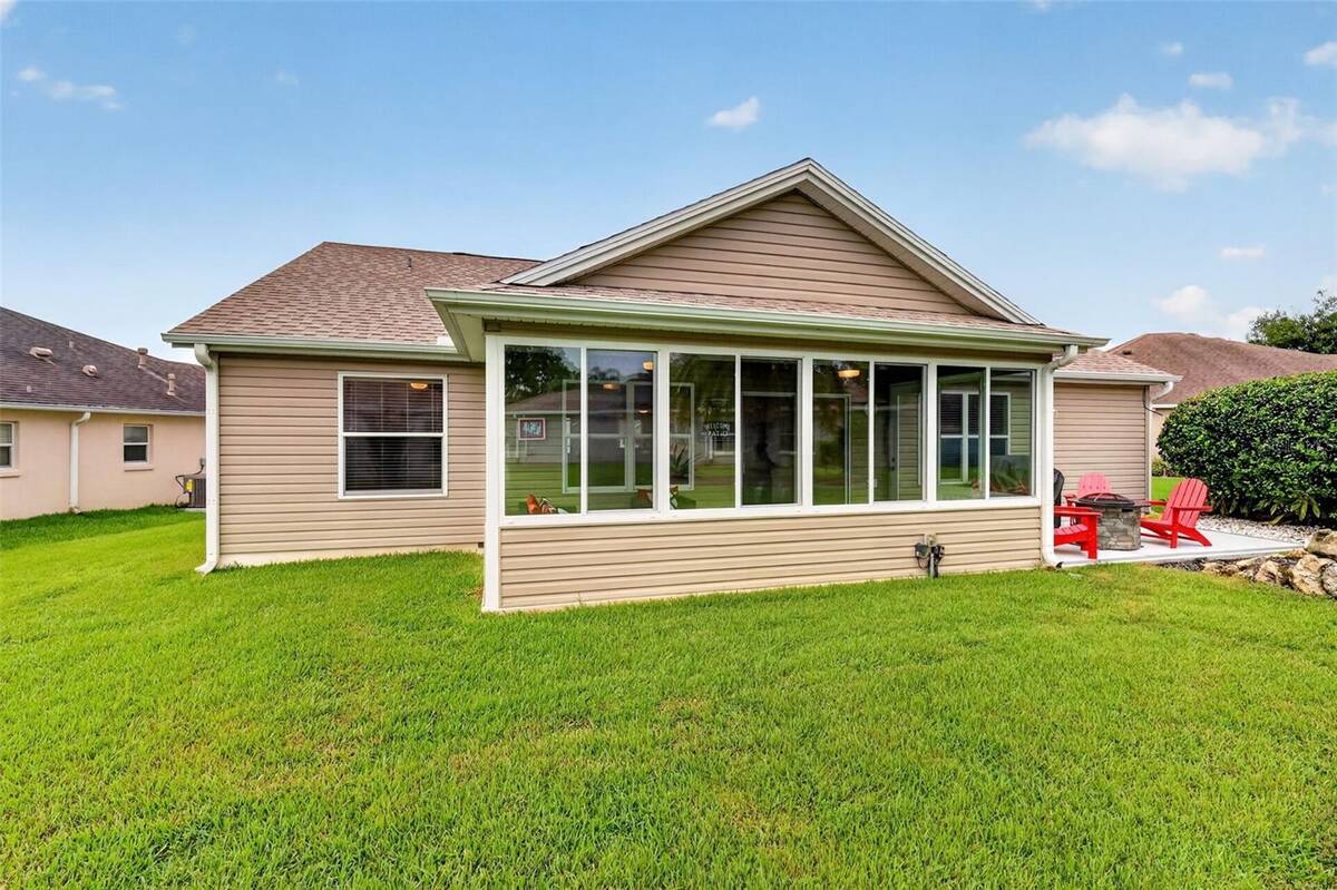 17107 Se 93rd Exeter Court, The Villages, FL 32162