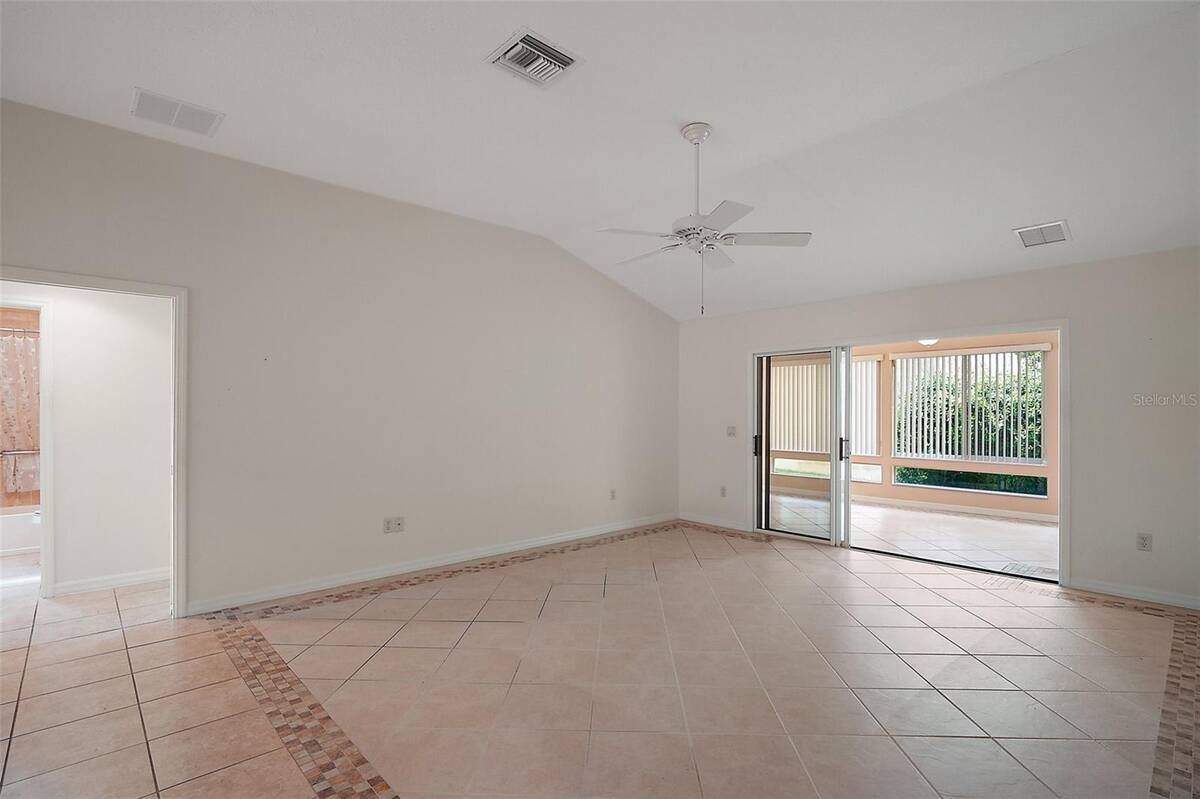 1856 Poppy Circle, The Villages, FL 32162