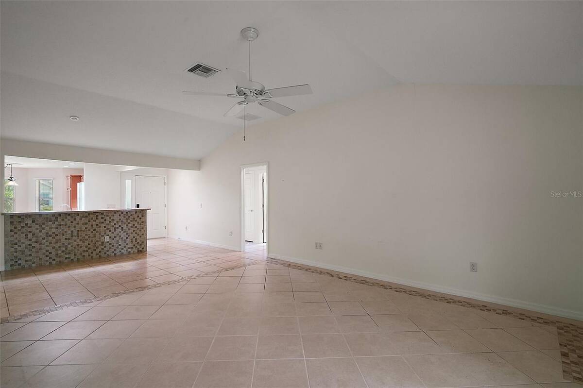 1856 Poppy Circle, The Villages, FL 32162