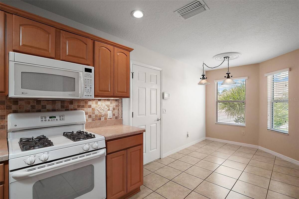 1856 Poppy Circle, The Villages, FL 32162