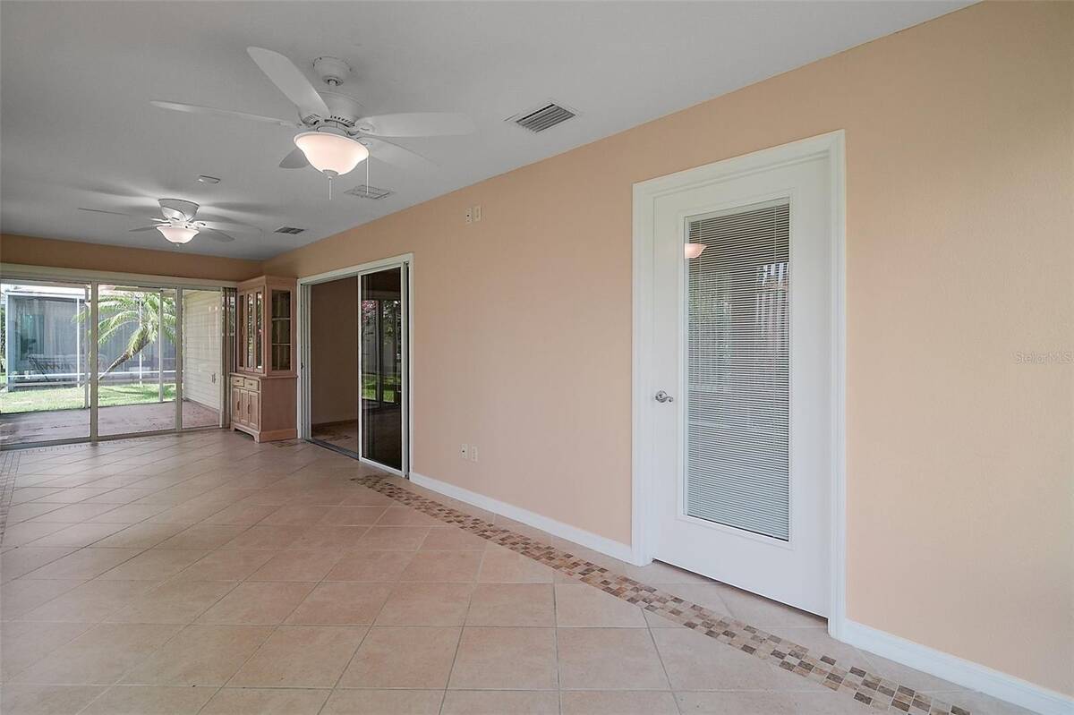 1856 Poppy Circle, The Villages, FL 32162
