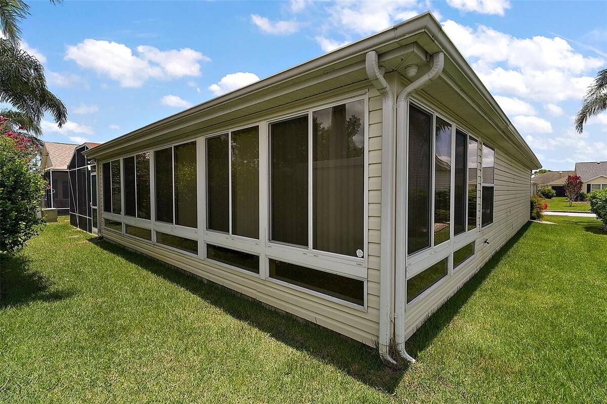 1856 Poppy Circle, The Villages, FL 32162