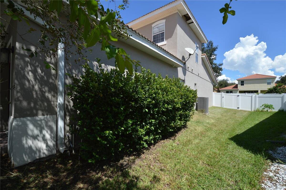 3854 Shoreside Drive, Kissimmee, FL 34746