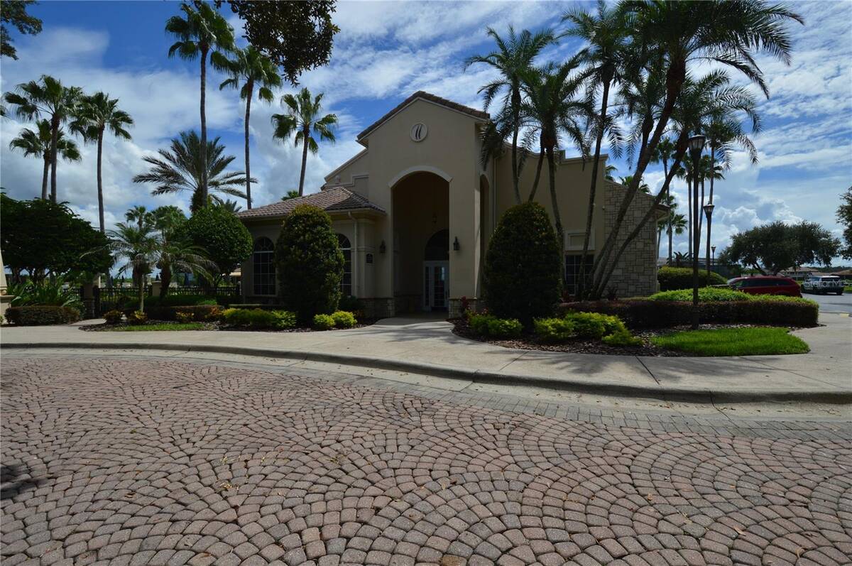 3854 Shoreside Drive, Kissimmee, FL 34746