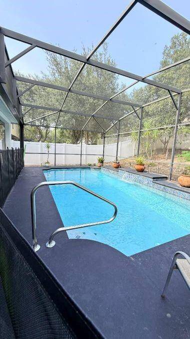 218 Tres Reyes Lane, Groveland, FL 34736