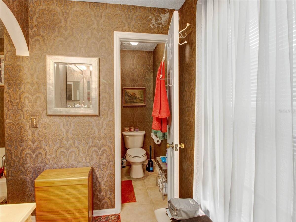 218 Tres Reyes Lane, Groveland, FL 34736