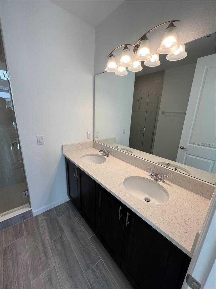 2257 Valentine Alley, Orlando, FL 32804