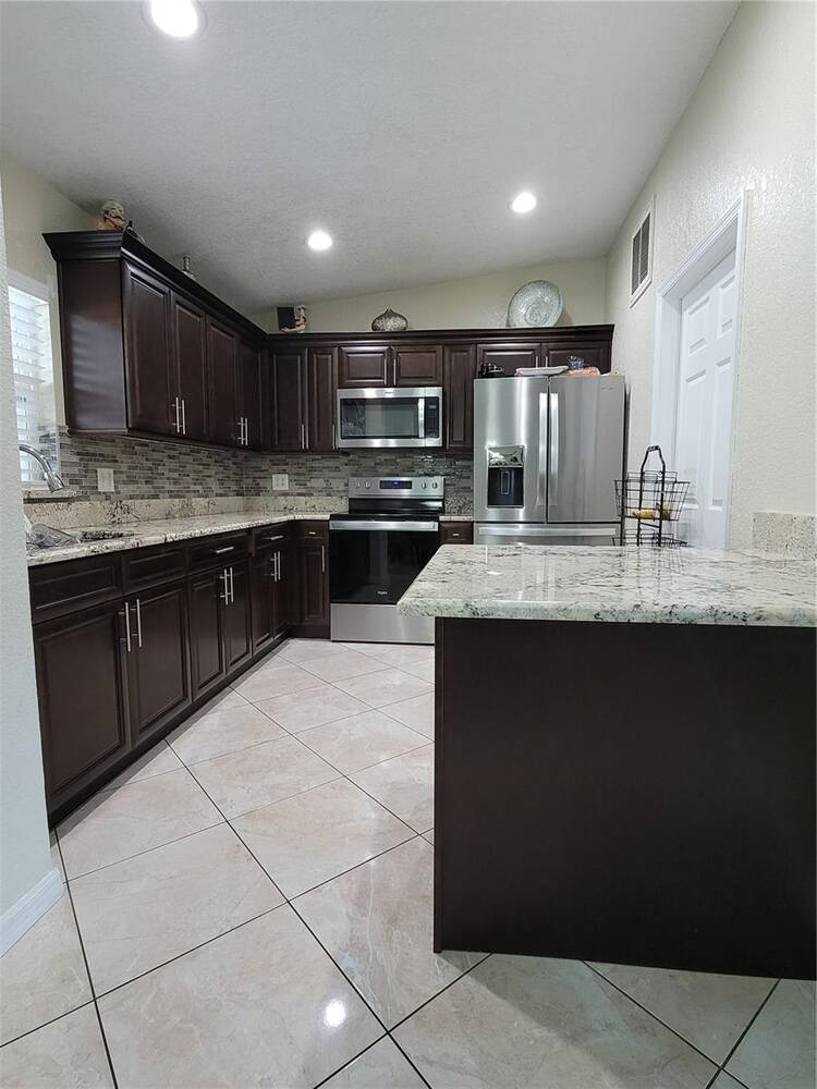 7228 Leighton Way, Orlando, FL 32822