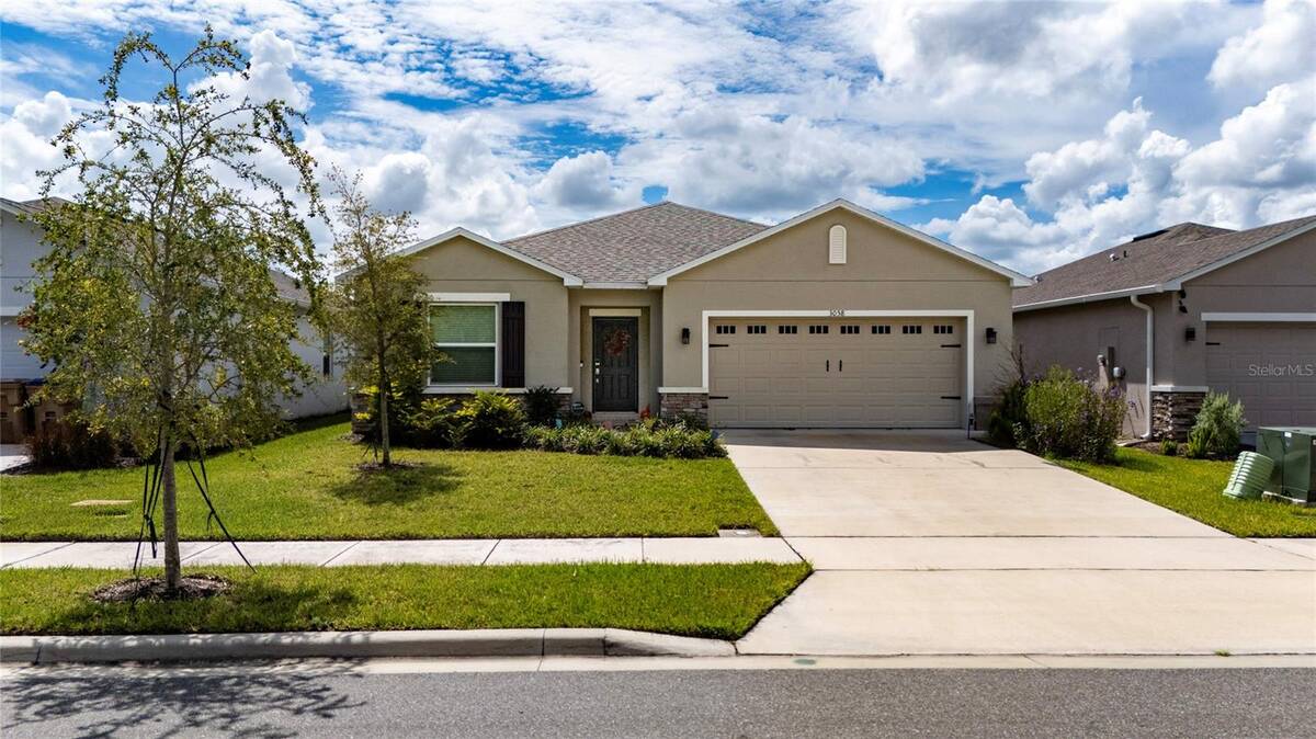 3058 Cadence Sound Lane, Kissimmee, FL 34744